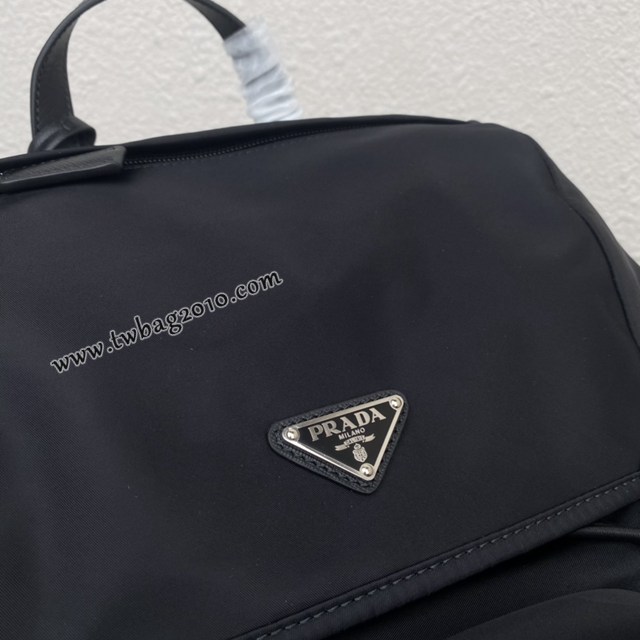 Prada專櫃新款升級版男士背包 2VZ135 普拉達黑色降落傘雙肩背包 csp1639